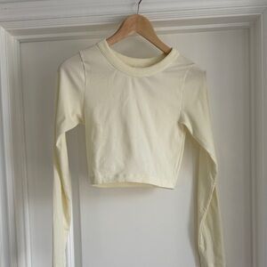 PINK Victoria’s Secret ribbed ivory crop long sleeve tee NWT